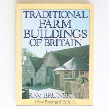 Traditional Farm Buildings of Britain